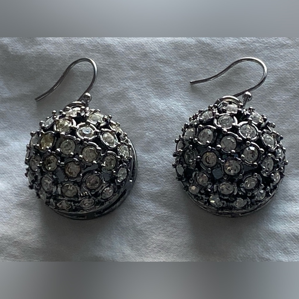 J Crew Rhinestone drop earrings. Like new condition.